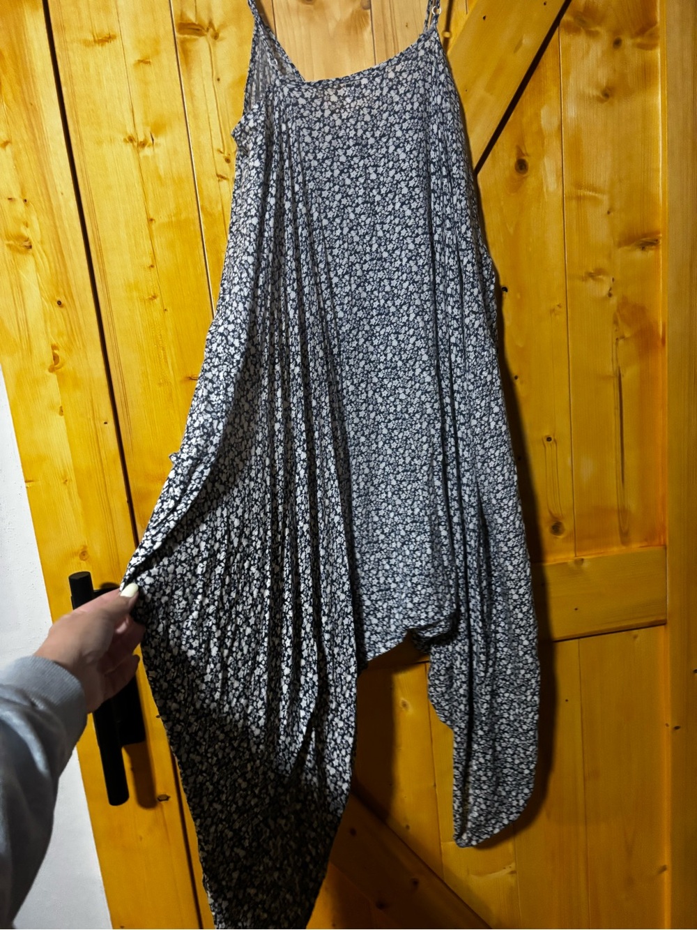 Mustard Seed Floral Handkerchief Hem Jumpsuit /Romper Size S‎